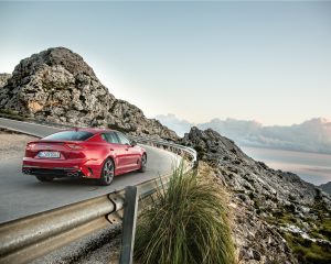 Kia Stinger Red Static (7)